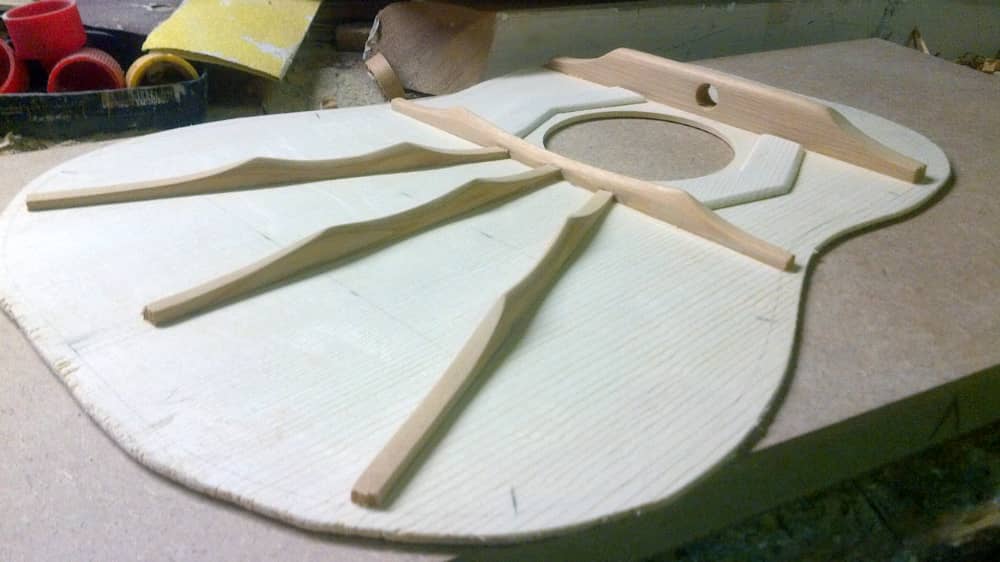 Carved top bracing